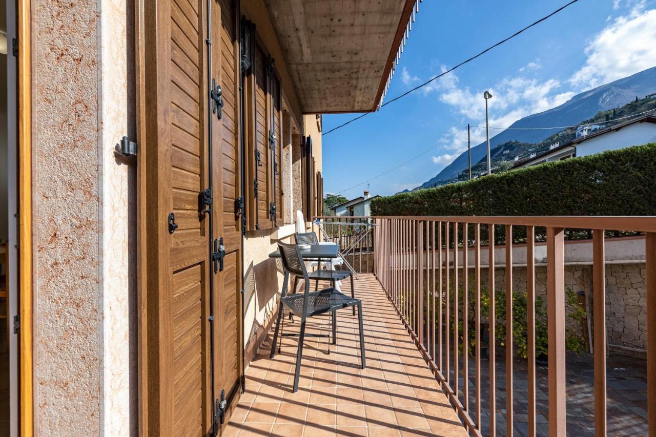 Casa Milani Malcesine Apt 4 Apartment Exterior photo